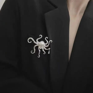 Octopus Pearl Silver Brooch
